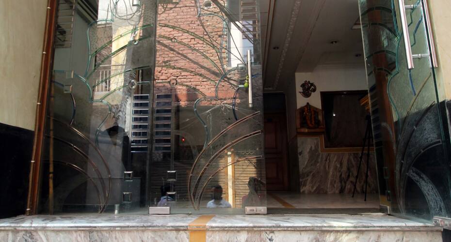 Hotel Sirswal View, New Delhi 3
